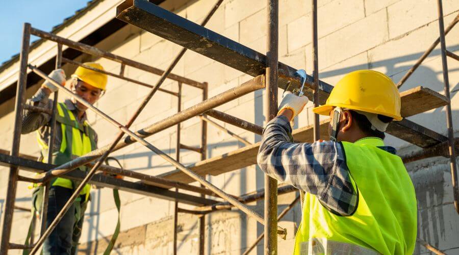 Professional gutter cleaning in Wooldridge, MO
